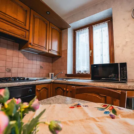 Al Centro E Vicina Al Tatil Evi